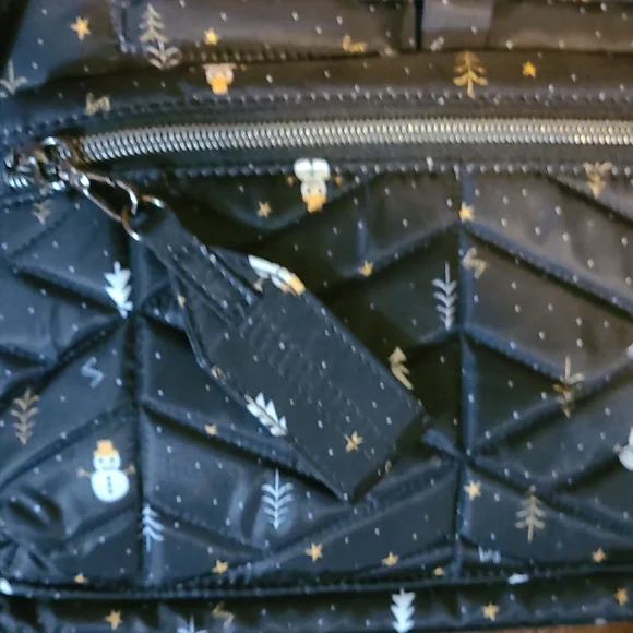 Lug Black Quilted Bag STRETCH  with Winter Motif...snowmen / trees - Picture 2 of 3